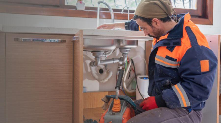Local annual plumbing maintenance in Pomona Park, FL